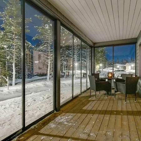 아파트 Karhunpesae,