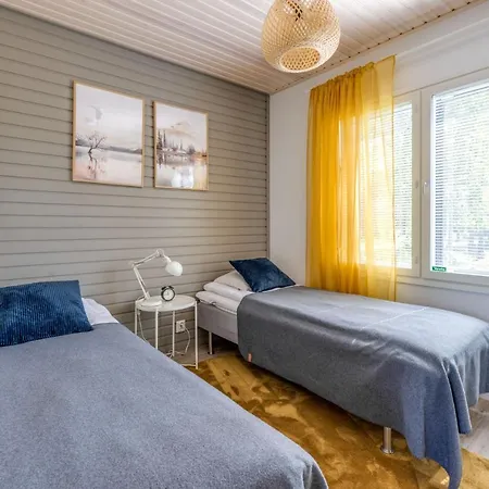 Karhunpesae, 아파트 루카